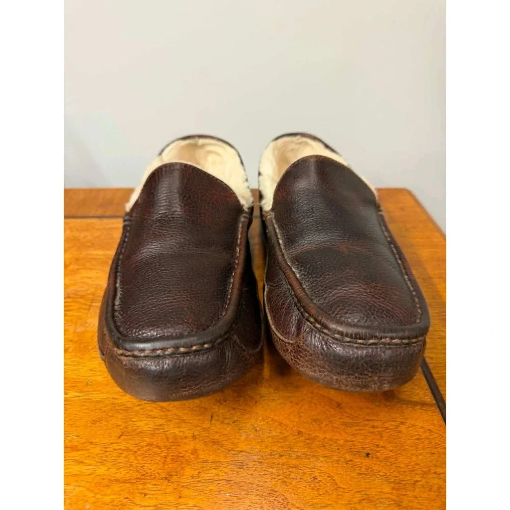 UGG Ascot Mens Size 11 Dark Brown Leather Sheepskin Lined Slipper Loafers 5379